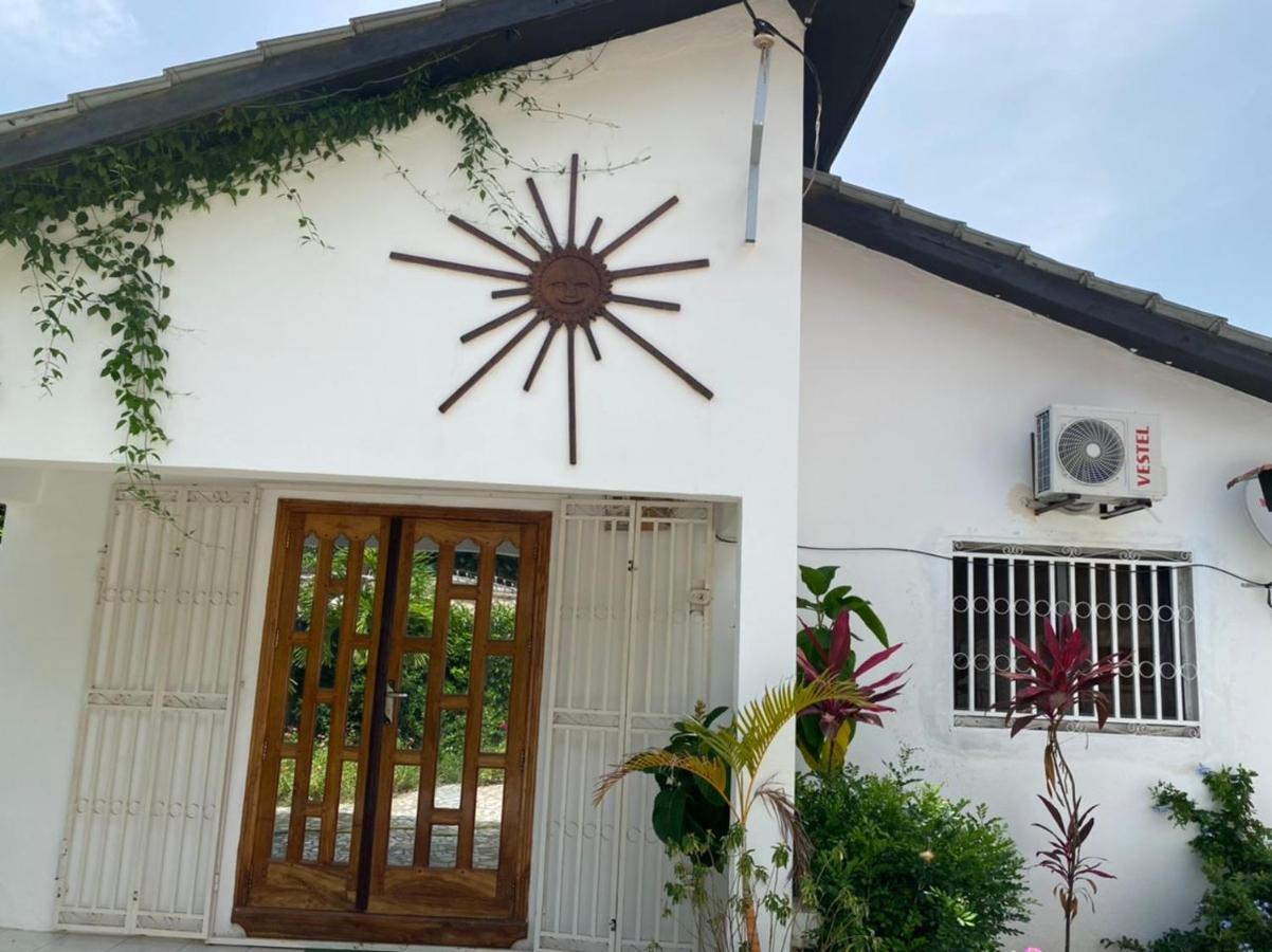Swiss Garden House In Kerr Sering With Full Private Compound Serrekunda Exterior photo